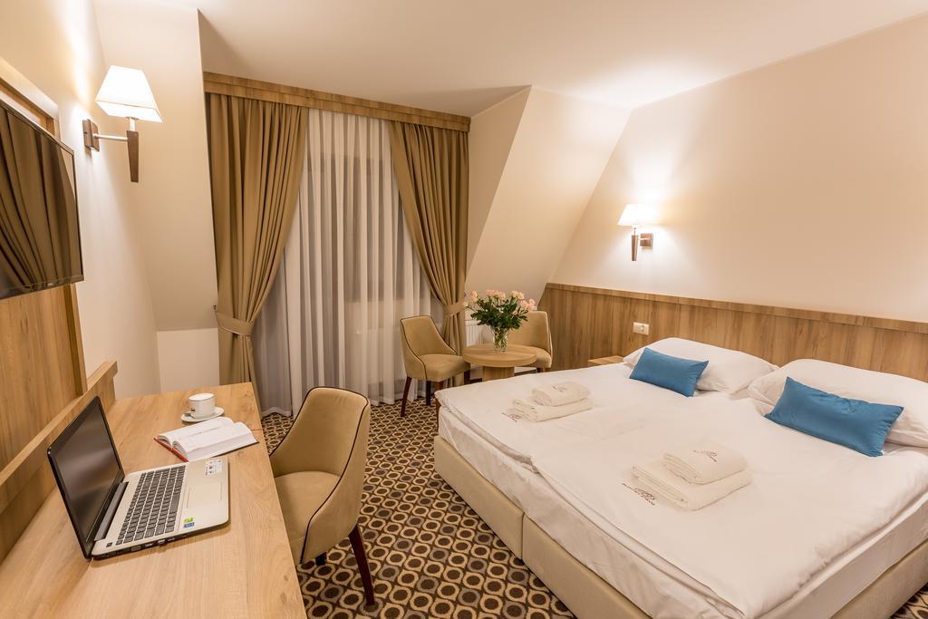 Borowy Dwor- Biznes, Spa & Fun Szaflary Zimmer foto